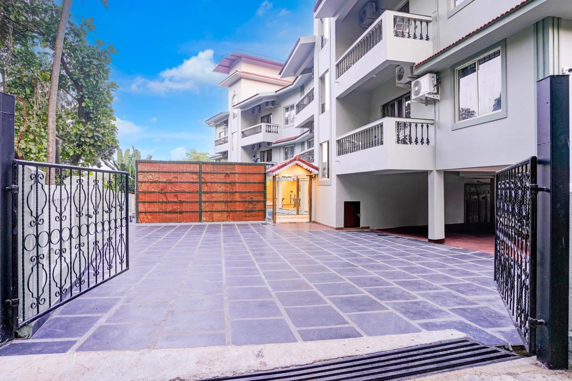 Hotel Collection O Dona Karen GOA Exterior foto